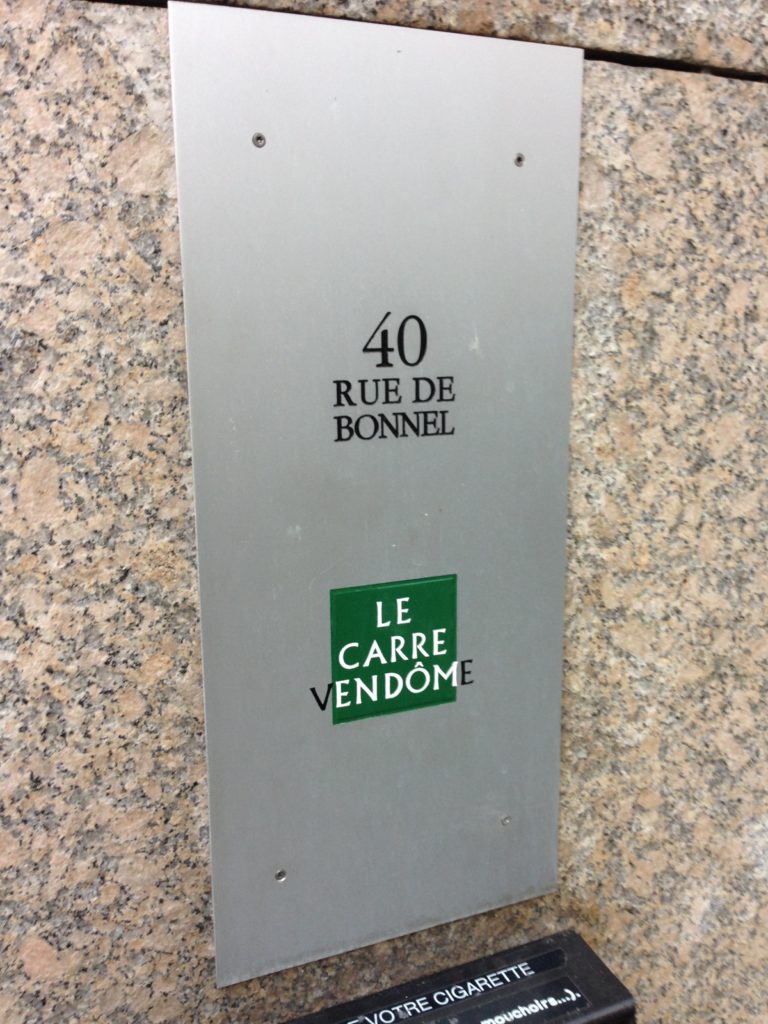 La plaque du Carré Vendôme